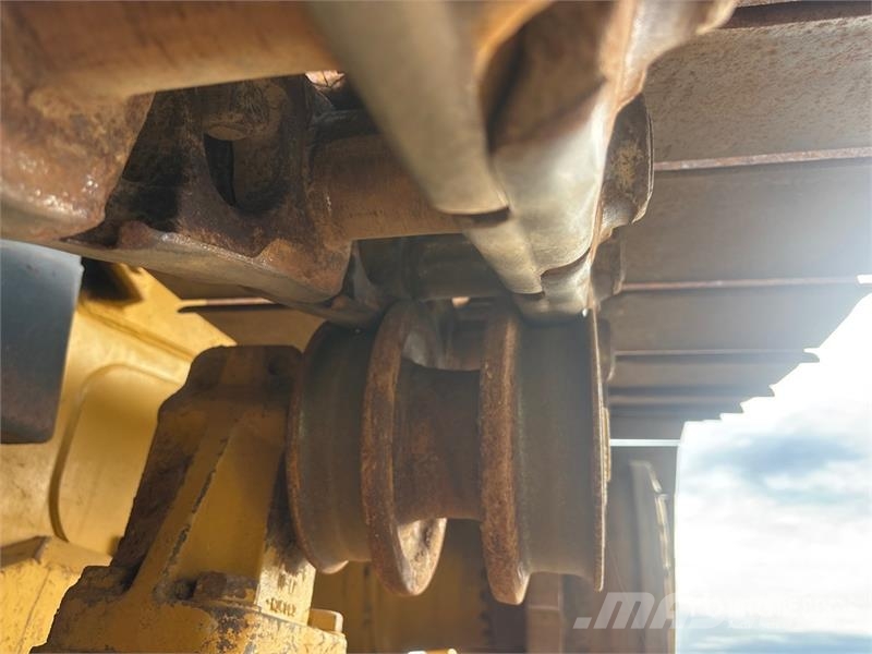 CAT D6 XE LGP Crawler Dozer Crawler dozers