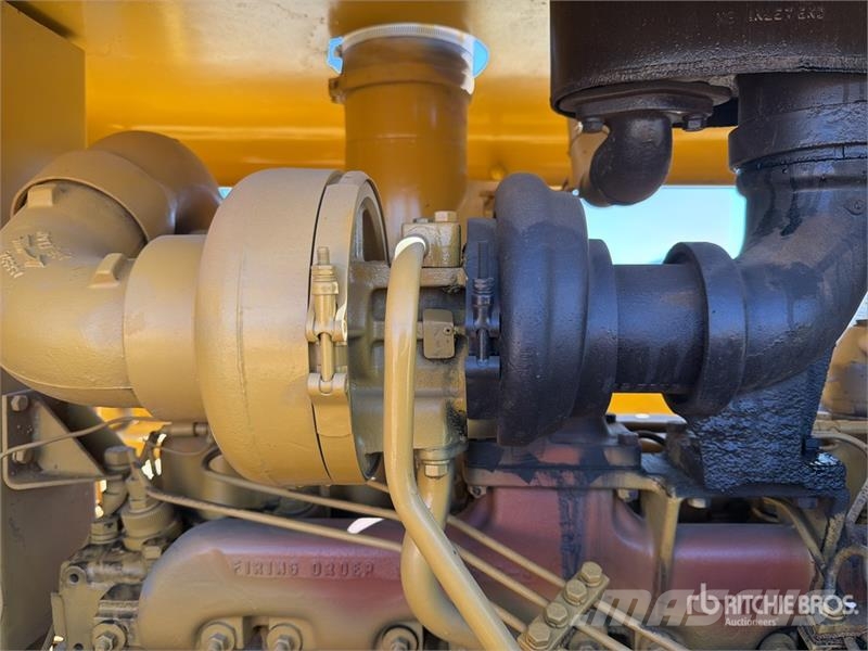 CAT D6C Crawler Dozer Buldožeri guseničari