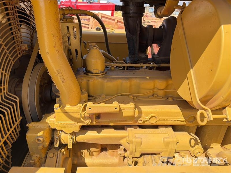 CAT D6C Crawler Dozer Buldožeri guseničari
