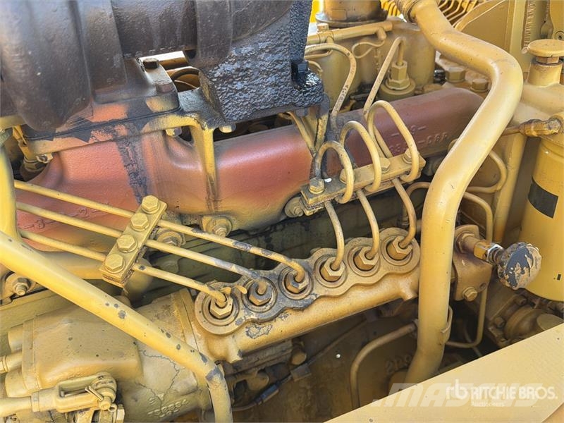 CAT D6C Crawler Dozer Buldožeri guseničari