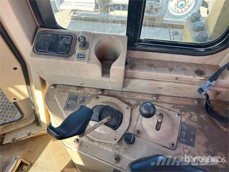 CAT D6H XL Buldooserid