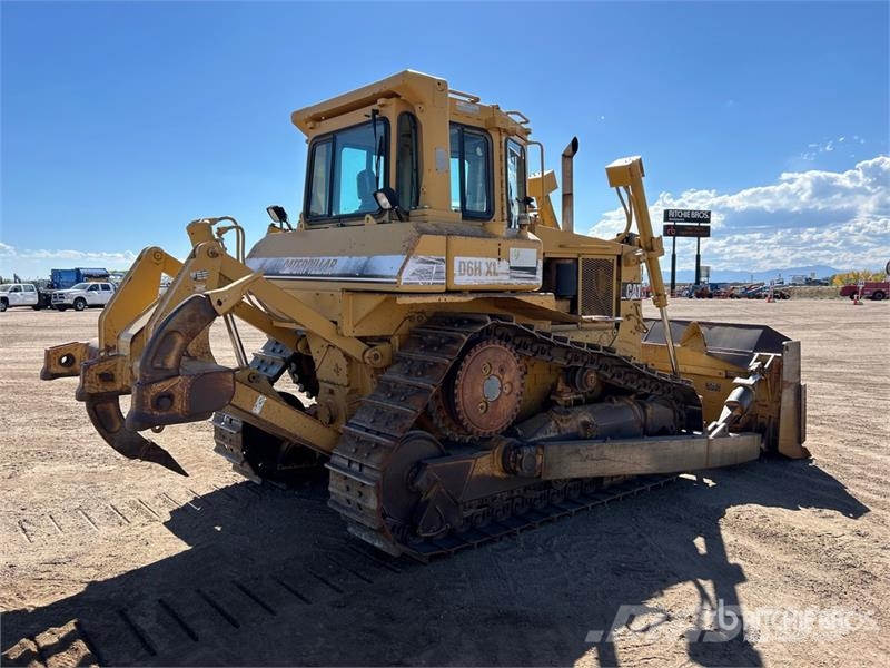 CAT D6H XL Buldooserid