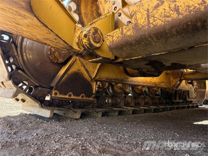 CAT D6H XL Buldooserid