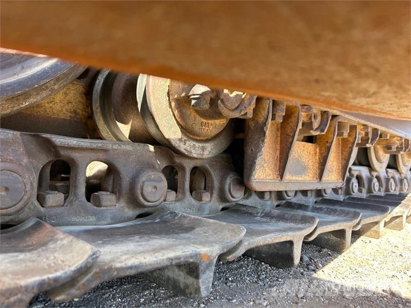 CAT D6H XL Buldooserid