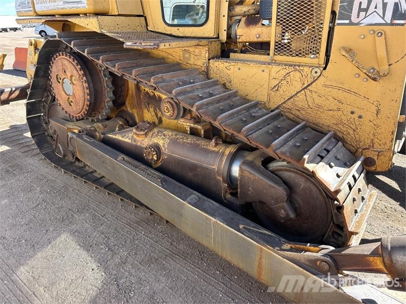 CAT D6H XL Buldooserid