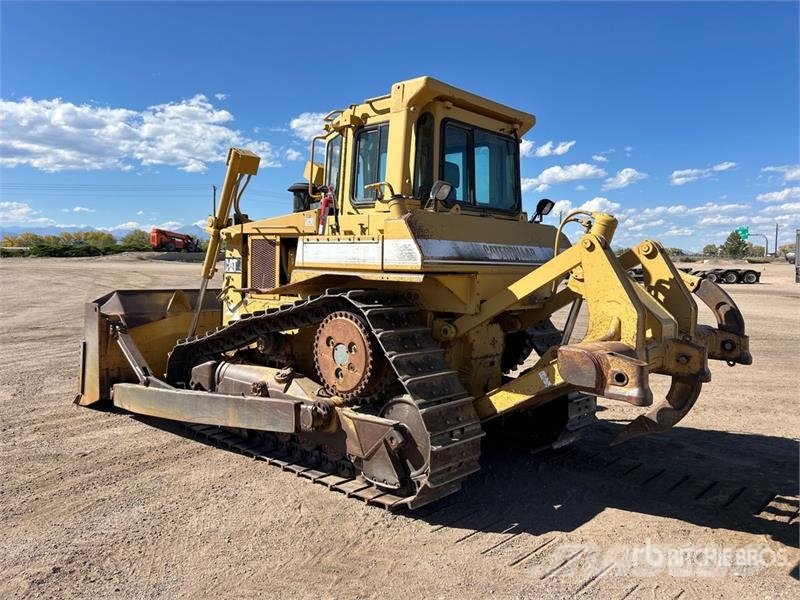 CAT D6H XL Buldooserid