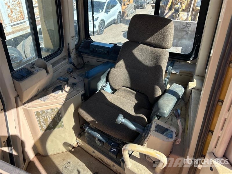 CAT D6H XL Buldooserid