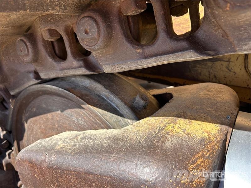 CAT D6H XL Buldooserid