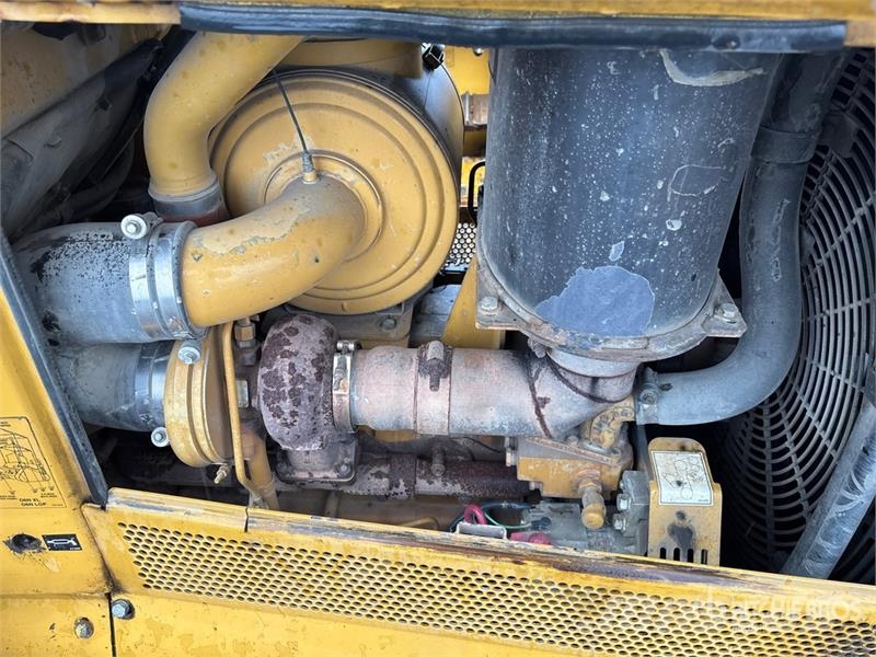 CAT D6N Crawler Dozer Bulldozer på larvebånd