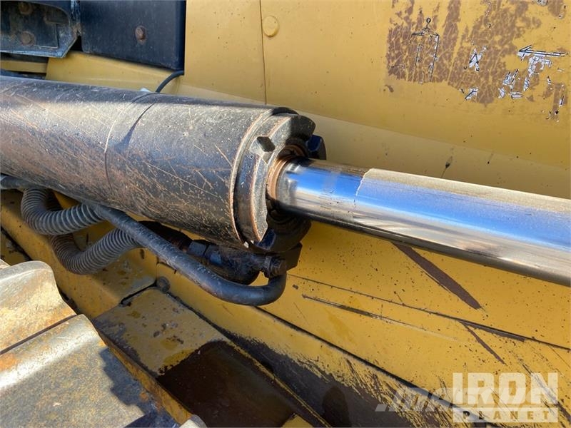 CAT D6N LGP Buldožerji goseničarji