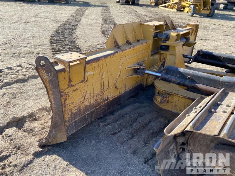 CAT D6N LGP Buldožerji goseničarji