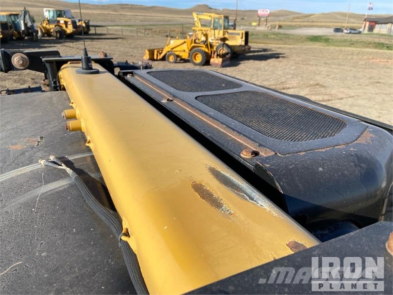 CAT D6N LGP Buldožerji goseničarji