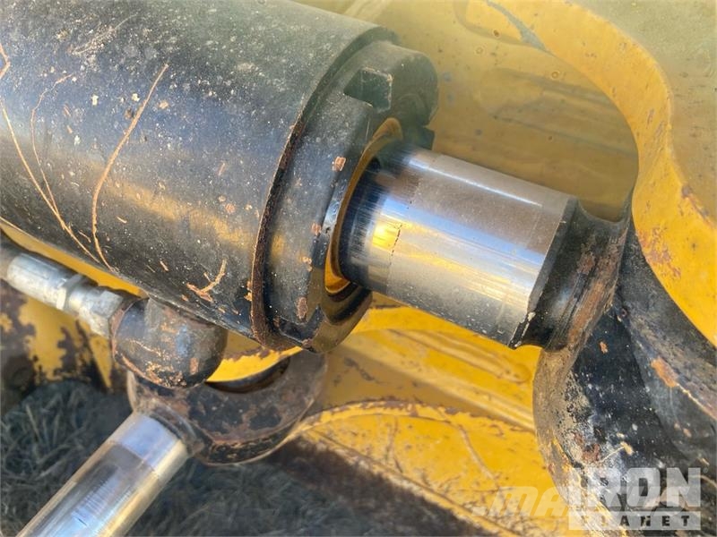 CAT D6N LGP Buldožerji goseničarji