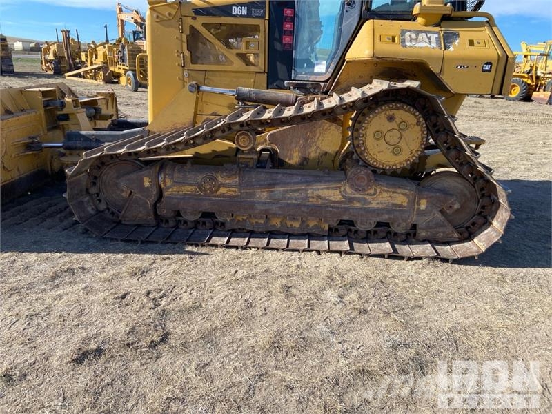 CAT D6N LGP Buldožerji goseničarji