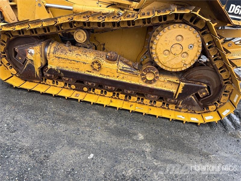 CAT D6N XL Buldožeri guseničari