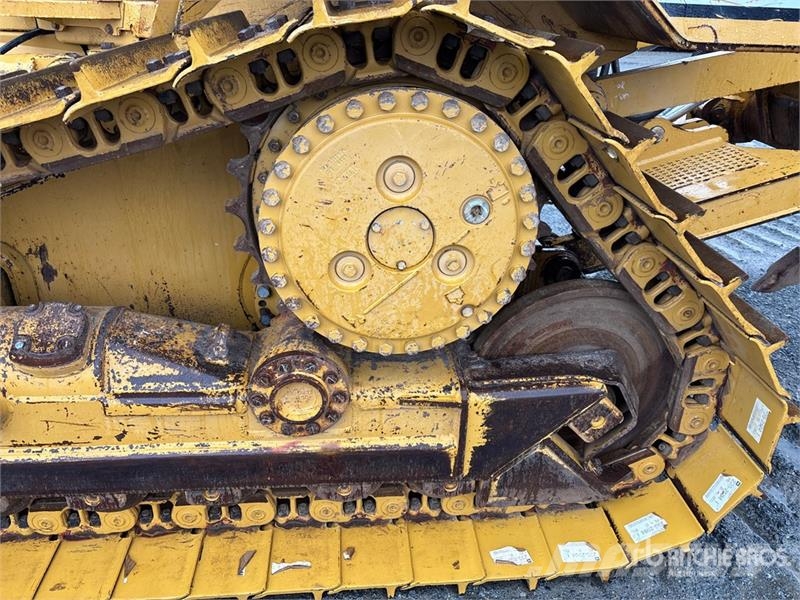 CAT D6N XL Buldožeri guseničari