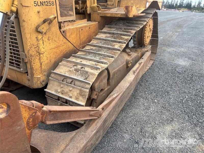 CAT D6R XL Гусеничні бульдозери