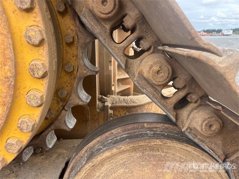 CAT D6R XL Гусеничні бульдозери
