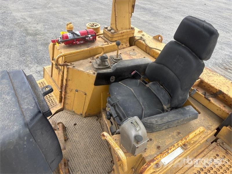 CAT D6R XL Гусеничні бульдозери