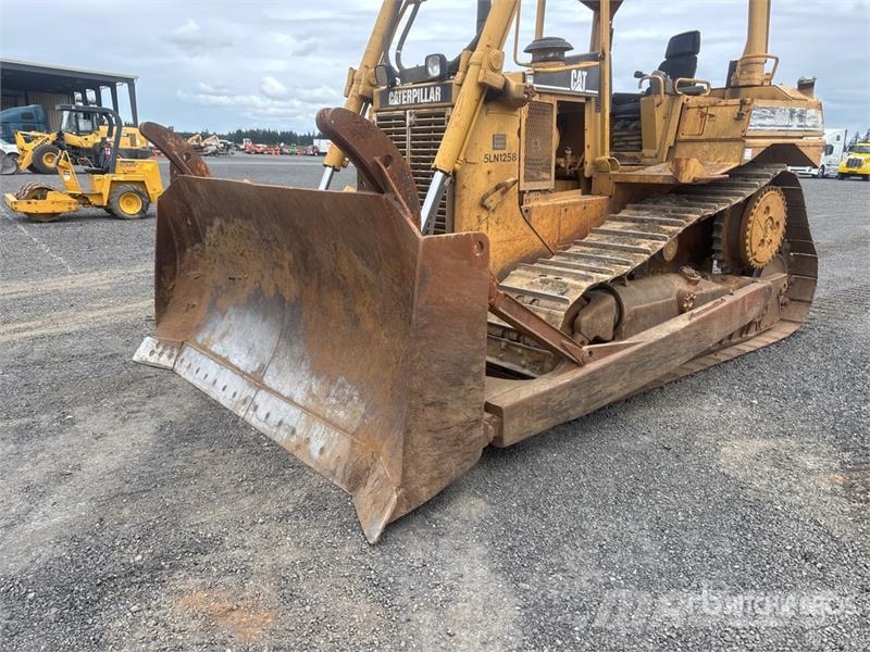 CAT D6R XL Гусеничні бульдозери