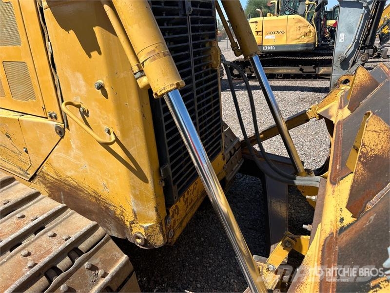 CAT D6R XL Series II 履带式推土机