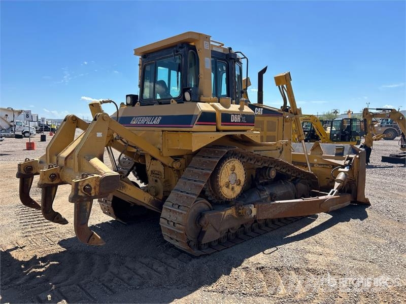 CAT D6R XL Series II 履带式推土机