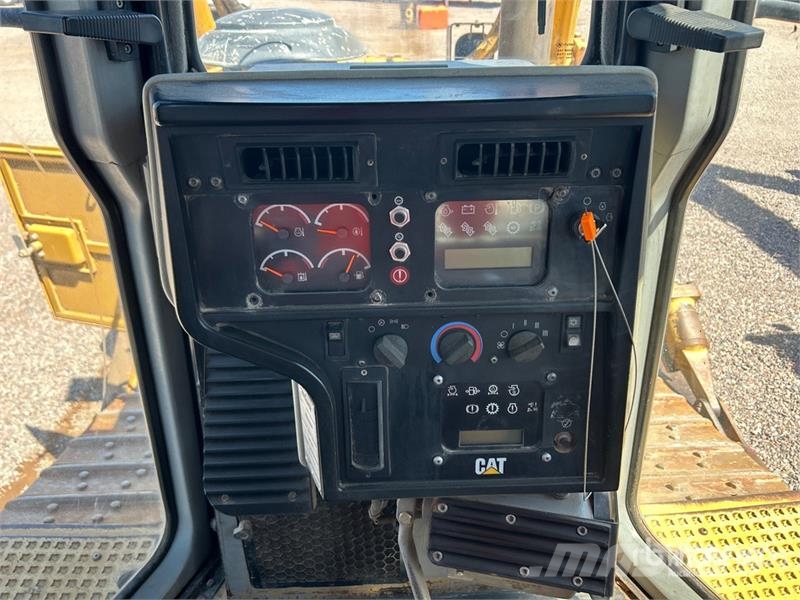 CAT D6R XL Series II 履带式推土机
