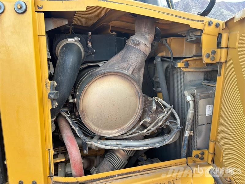 CAT D6T XL Crawler Dozer Bulldozer på larvebånd