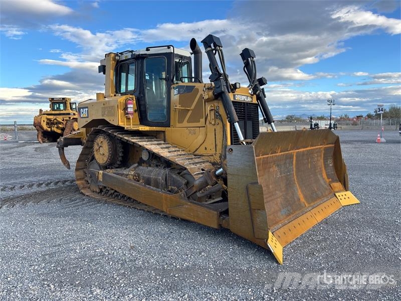CAT D6T XL Crawler Dozer Bulldozer på larvebånd