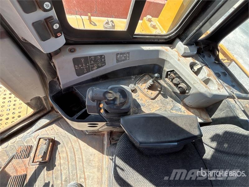 CAT D6T XL Crawler Dozer Tratores de esteira