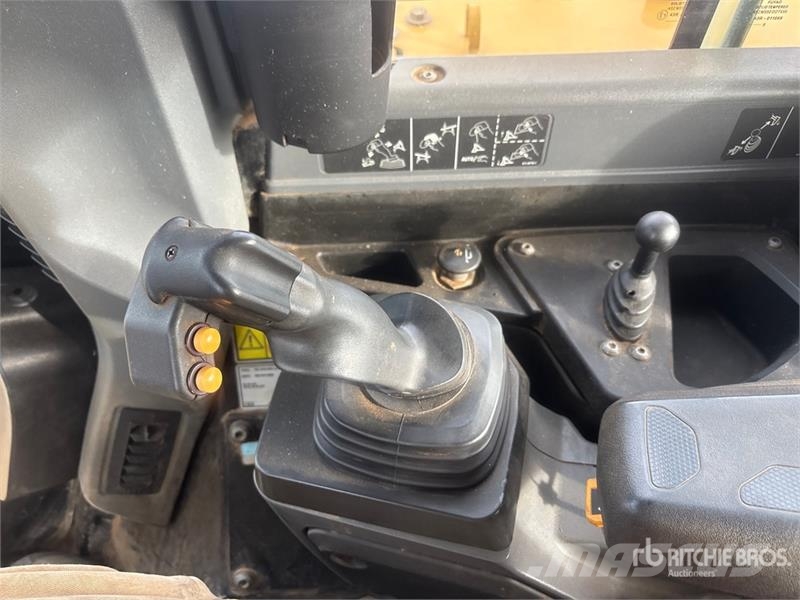 CAT D6XE LGP Crawler Dozer Pásové dozery