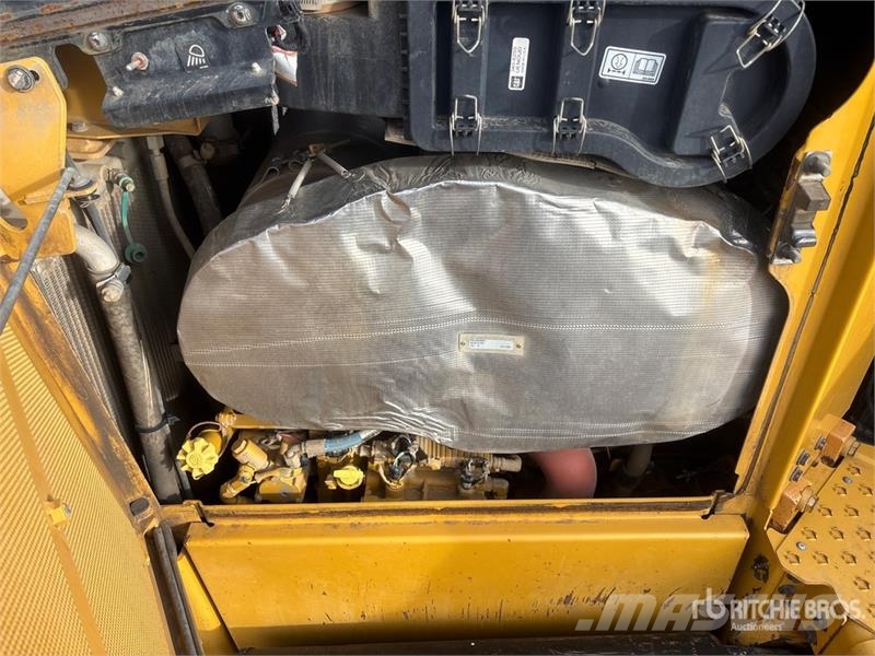 CAT D6XE LGP Crawler Dozer Pásové dozery