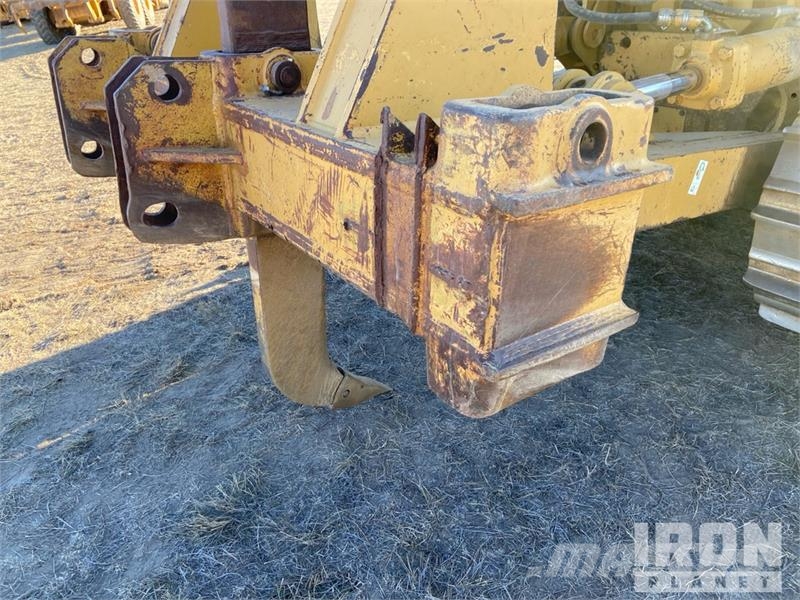 CAT D7R XR Series II lánctalpas dózerek