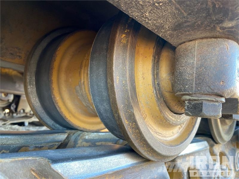 CAT D7R XR Series II lánctalpas dózerek