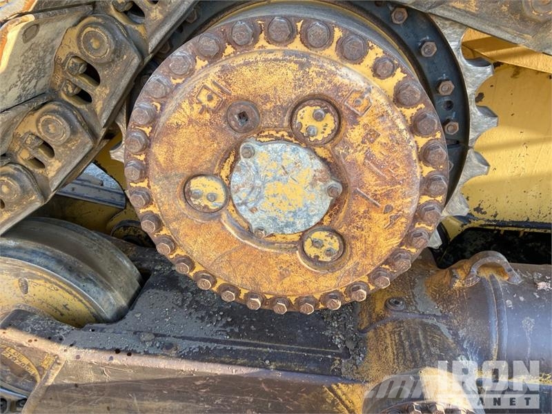 CAT D7R XR Series II lánctalpas dózerek