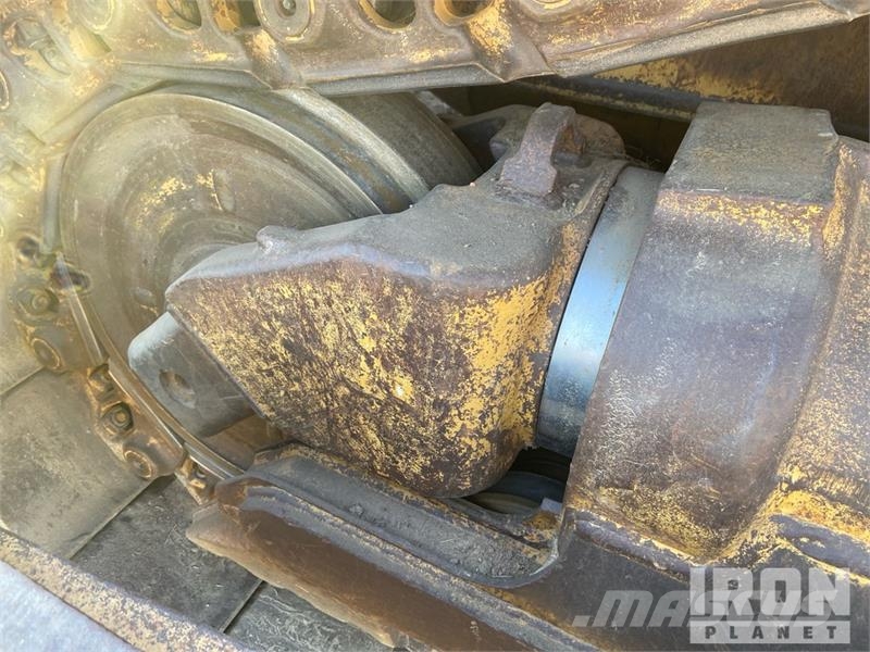 CAT D7R XR Series II lánctalpas dózerek