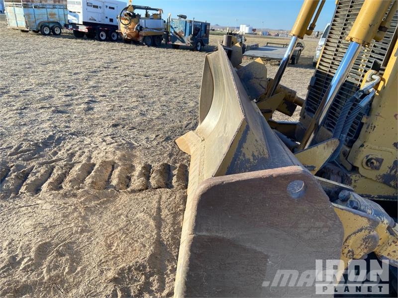 CAT D7R XR Series II lánctalpas dózerek