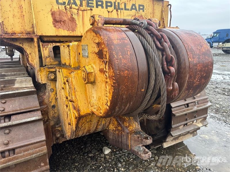 CAT D8 Bulldozer på larvebånd
