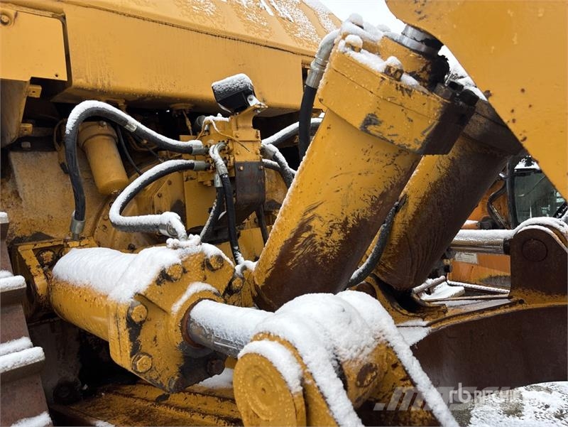 CAT D8L Buldožerji goseničarji