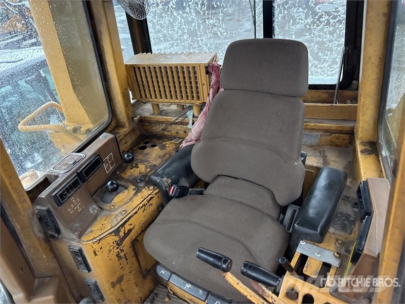 CAT D8L Buldožerji goseničarji