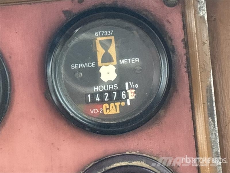 CAT D8L Buldožerji goseničarji