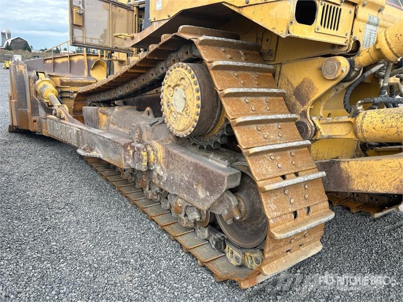 CAT D8R lánctalpas dózerek