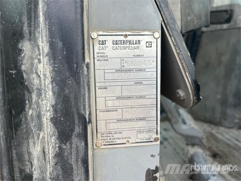 CAT D8R lánctalpas dózerek