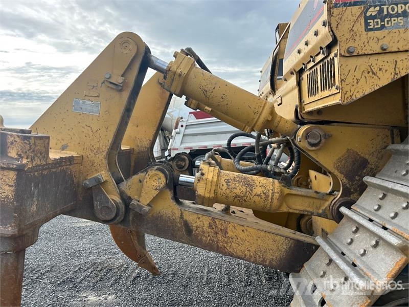 CAT D8R lánctalpas dózerek