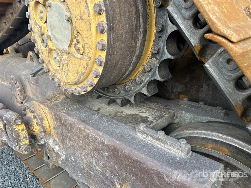 CAT D8R lánctalpas dózerek