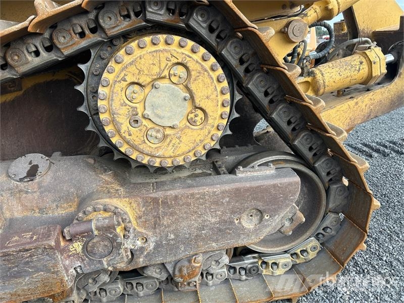 CAT D8R lánctalpas dózerek