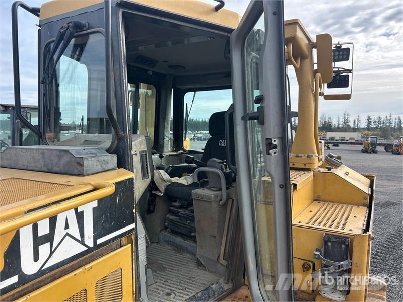 CAT D8R lánctalpas dózerek