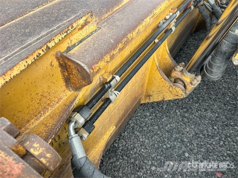 CAT D8R lánctalpas dózerek