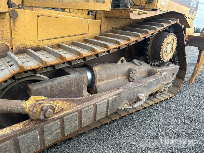 CAT D8R lánctalpas dózerek