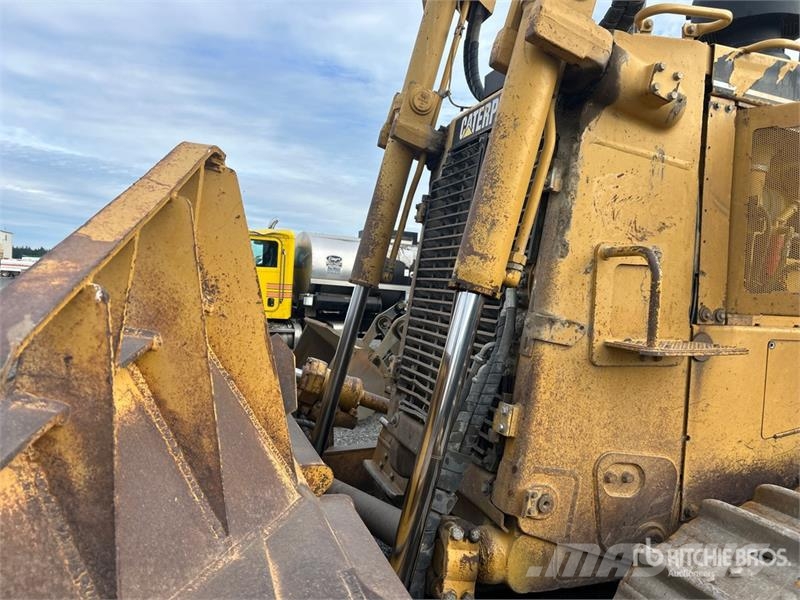 CAT D8R lánctalpas dózerek